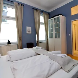 Apartment Classy In The Heart Of, Wien