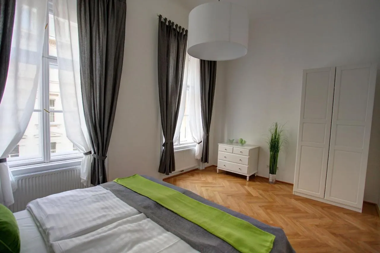 Gasser Apartments - Altstadt City Center Vienna