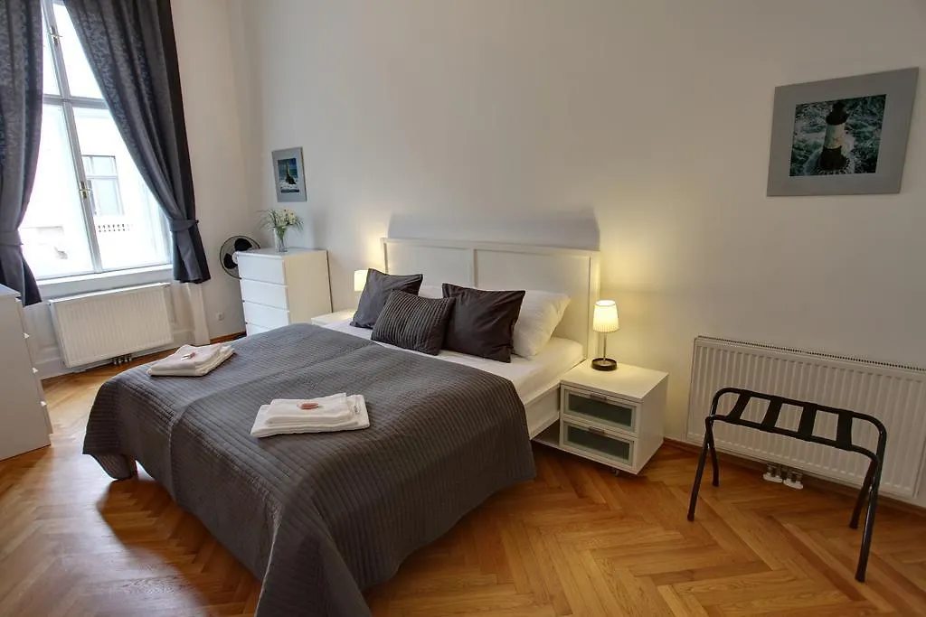 וינה Gasser Apartments - Altstadt City Center אוסטריה