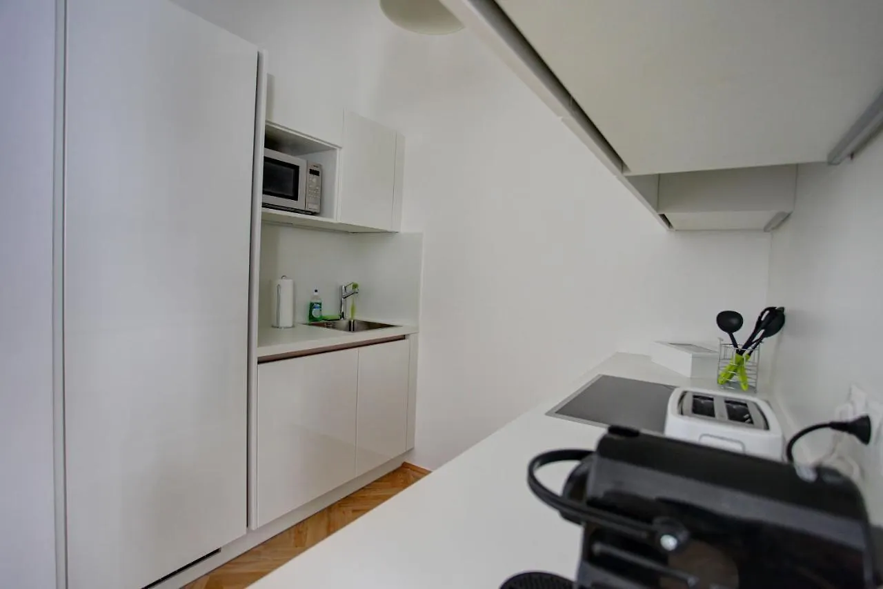וינה Gasser Apartments - Altstadt City Center אוסטריה